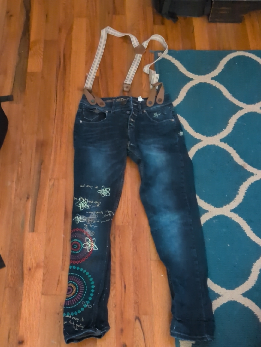 Desigual Multicolor Floral Jeans with Pink and Purple Accents